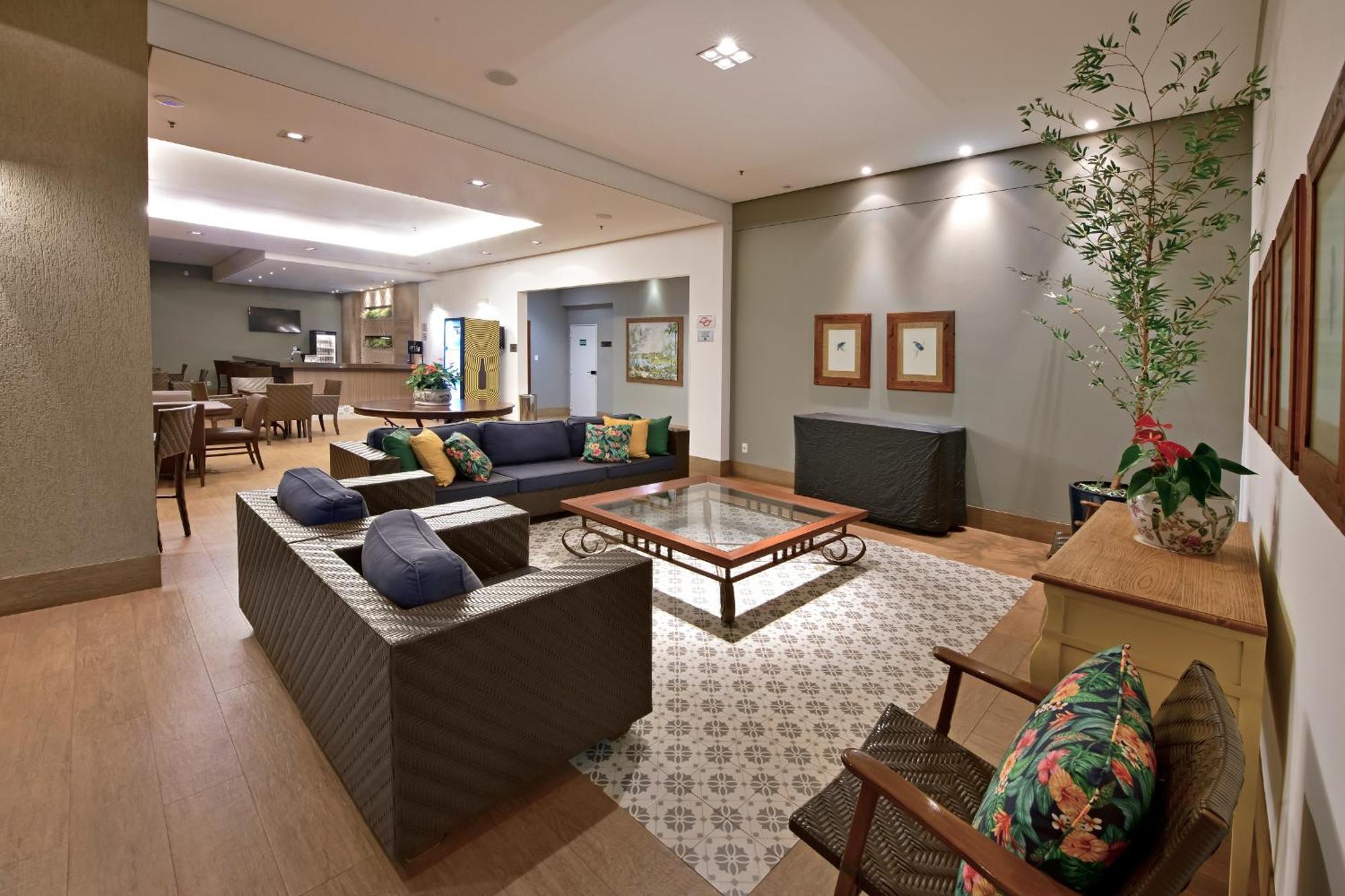 Hotel Mont Blanc Premium Ribeirão Preto Екстериор снимка A living room