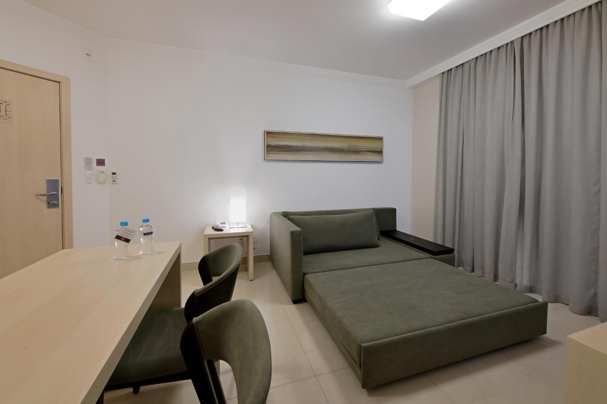 Hotel Mont Blanc Premium Ribeirão Preto Стая снимка A sofa bed